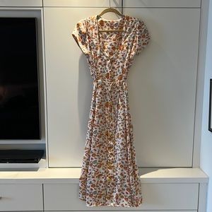 Size 6 summer silk dress.